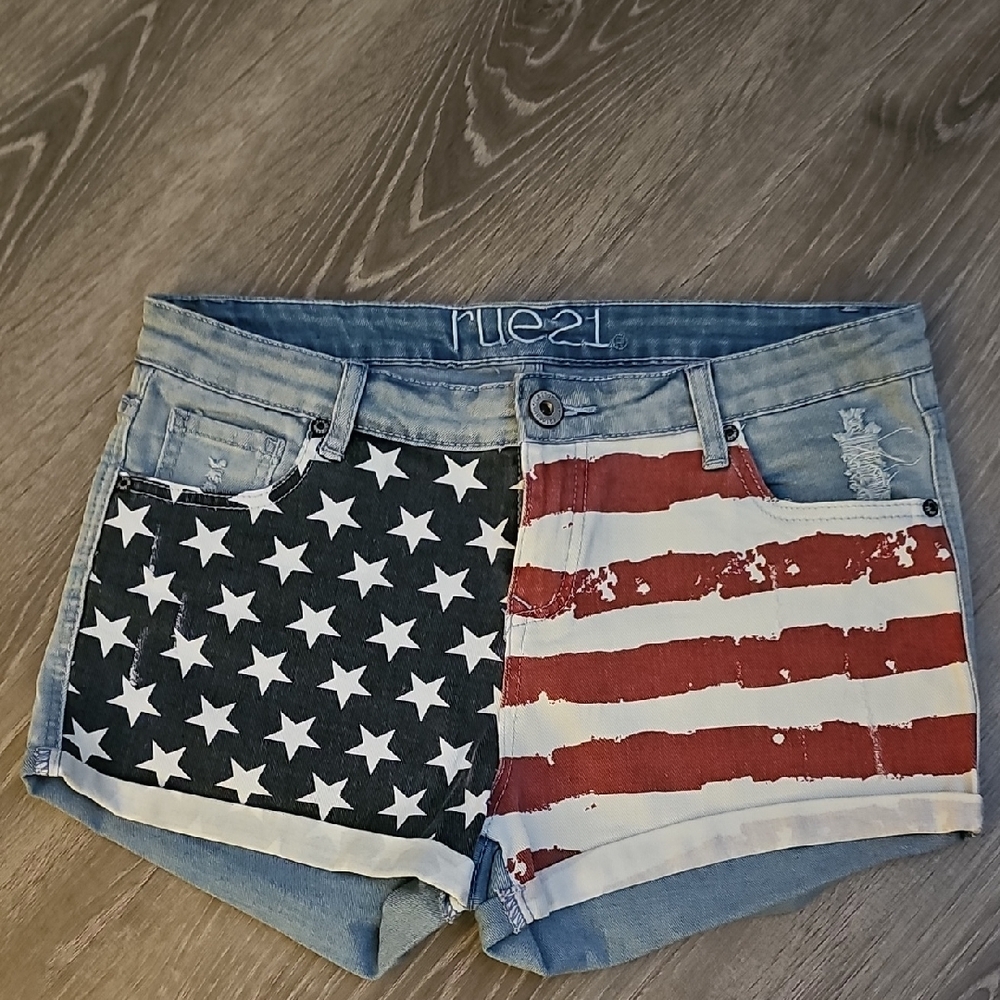 Rue21 Red and White and Blue Jean Shorts 🇺🇸